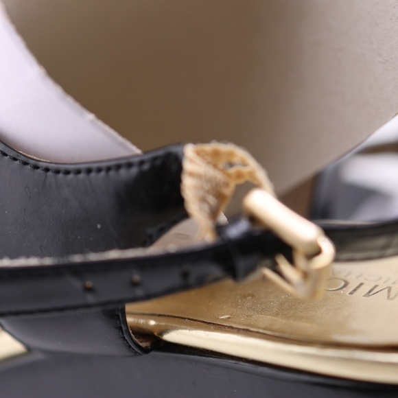 Michael Kors Black/Gold Leather Sandals - Block Heel - Picture 4 of 5